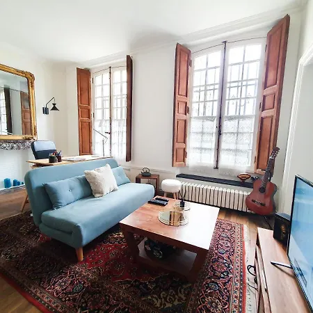 Exigehome-beau 2 Pieces Proche Parc Et Chateau De Apartment *