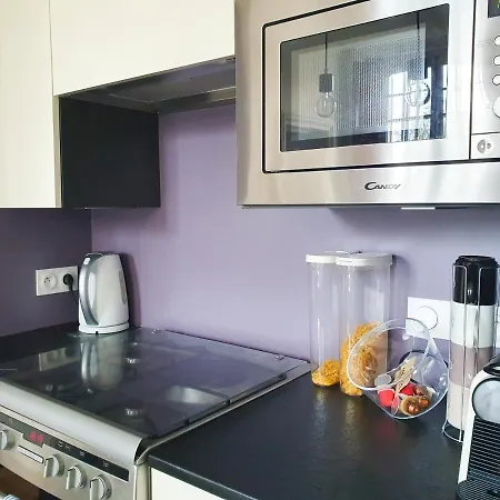 Exigehome-beau 2 Pieces Proche Parc Et Chateau De Apartment